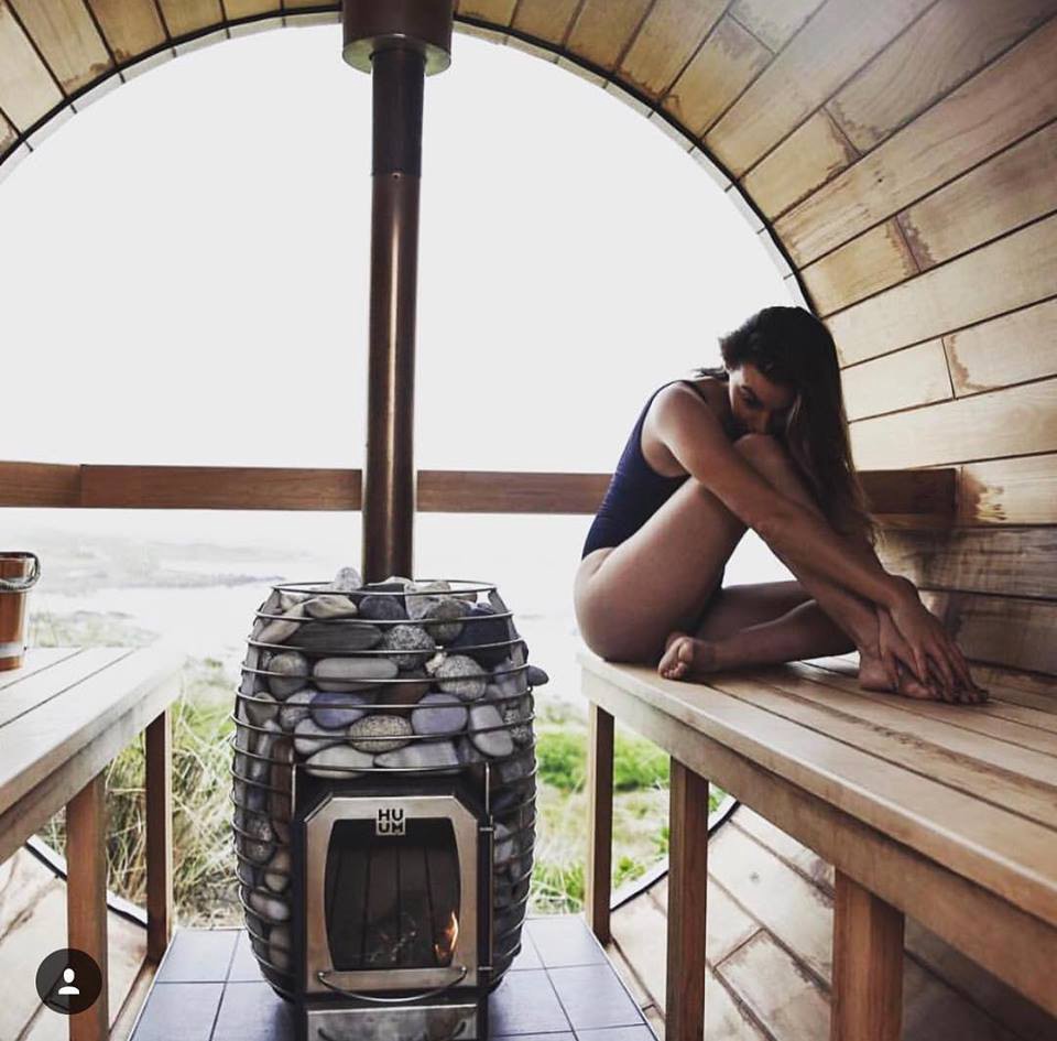 HUUM Barrel Sauna Chimney Set \u2014 product photo 4